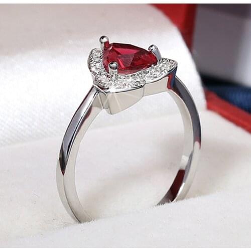 Women Rings Silver Plated Heart Friendship Stone Red Topaz Rings Banquet Wedding Couple Rings Fashion Jewelry Send Girlfriend