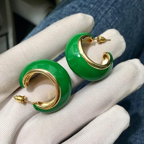 New Gorgeous Green Red Blue White 4 Colors Enamel Ceramic Earrings Gold Tone Moon Shape Stud Earrings For Women Talent Jewelry