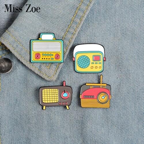 Vintage Collection Enamel Pin Radio TV Walkman Brooches Backpack Clothes Lapel Pin 80s 90s Badge Jewelry Gift for Friends