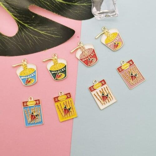 10pcs Home Essential Food Enamel Charms Instant Noodles Spicy Strips Pendants DIY Earring Hair Floating Jewelry Accessory FX435