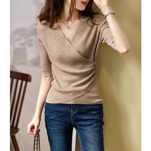 Woman Sweaters Early Autumn Short Knitted Stomach Blanket V-neck Sweater Slim Fit Sweater Top For Women
