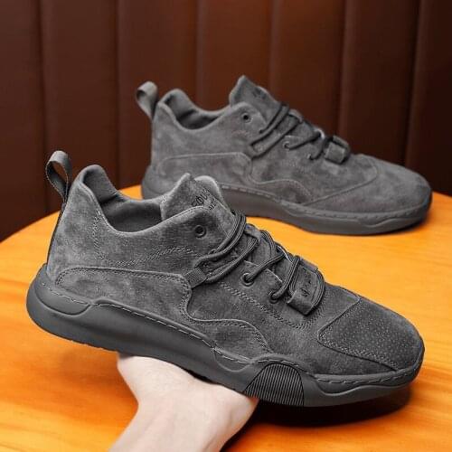Red Shoes Mens Fashion Shoes 2021 New Spring Shoes Mens Fashion Board Shoes Casual Zapatillas Hombre Chaussure Homme