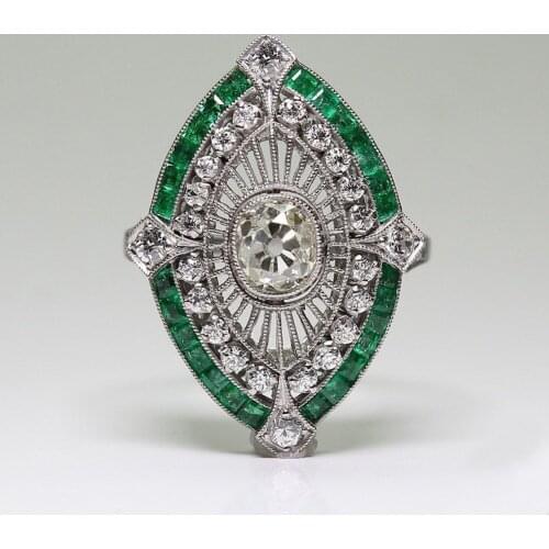 Retro Engagement Ring Big Exaggerated Crystal Rhinestone Ring Luxury Jewelry Gifts For Women Girls