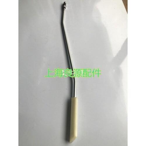 For SAIC Maxus V80 tail door lock lever Maxus V80 tail door lock lever Maxus tail door lower lock lever