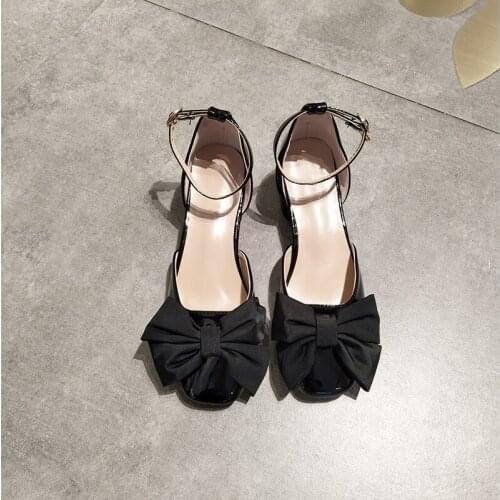 Summer Gollow Single Shoes Womens Thick Heel Square Toe Bow Shoes Shallow Mouth Fairy Style Word Buckle Toe Cap Sandals