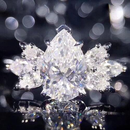 Luxury Wedding Ring For Women Solid 18K White Gold 1ct 6mm Center Pear Cut Moissanite Ice Cut Ring Lab Diamond Ring