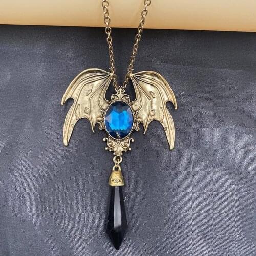 Gothic Bat Wings Necklace European And American Retro Ruby Pendants For Halloween Party