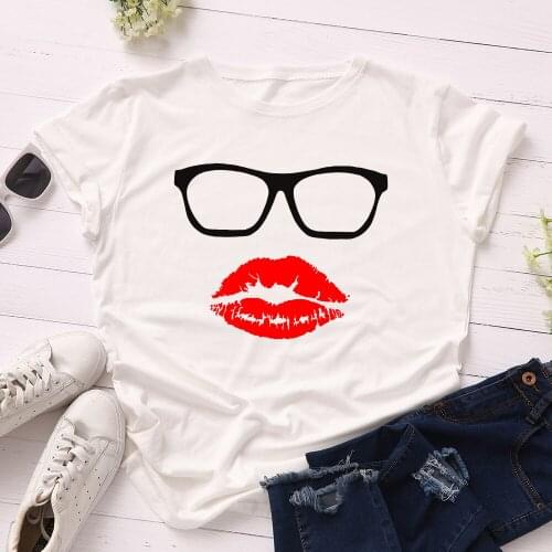 Sexy Red Lips Print T Shirt Women Ulzzang Glasses Graphic Tees Harajuku Korea Short Sleeve Ladies Tops Funny Oversized Tshirt