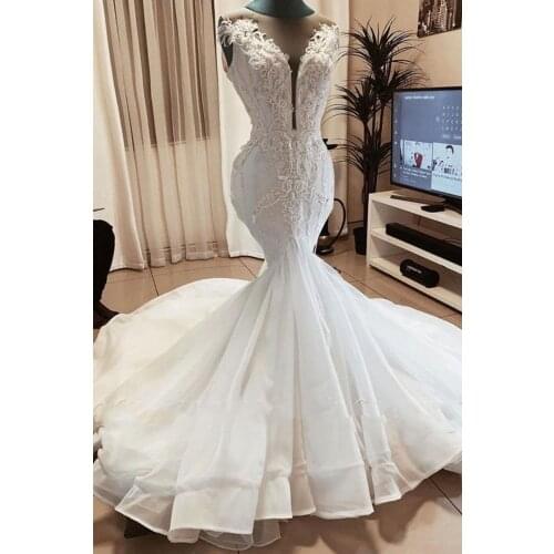Elegant Lace Mermaid Wedding Dresses 2020 Sheer Neck Sleeveless Zipper Back Puffy Hem Bridal Gowns vestido de noiva