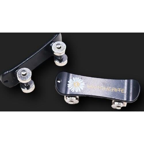 2pcs Black Street Hip-hop Rock Style Moveable Skateboard Metal Pendant DIY Charm Long Sweater Chain Jewelry Crafts Making M596