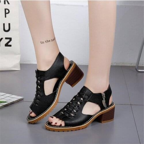 2020 Hot Vintage Elegant Mid Square Heel Womens Sandals Summer Style Peep Toe Cross Tied Side Zip Design Shoes Woman erf56