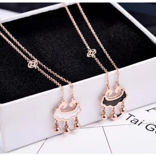 Hot Sell Women Fashion New Goddess Luxury Gold Color Necklace Luxe Jewelry Stainless Steel