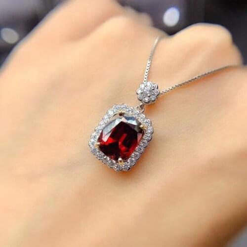 Big size natural garnet pendant of necklace for women jewelry good color natural gem gift real 925 silver birthstone gift