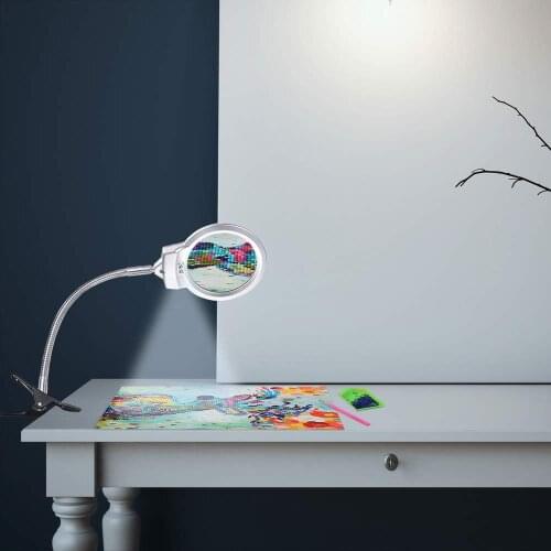 5D Diamond Painting Tools LED Magnifier Light with Clamp, 2.5X & 5X Magnifier for DIY Diamond Painting Kits and Cross Stitch Too