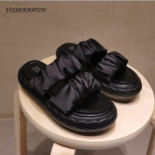 2021 Summer Open Toe Casual Personalized Beach Sandals and Slippers New Style Satin Thick Bottom Soft Leather Slippers
