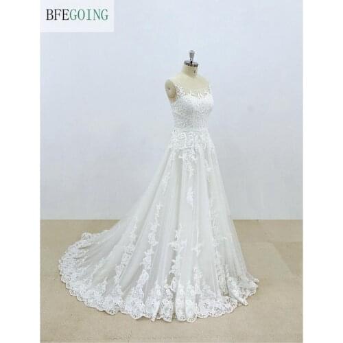 White Lace Tulle Scoop Sleeveless Bridal Dresses Floor-Length A-Line Wedding Gowns Chapel Train Custom Made
