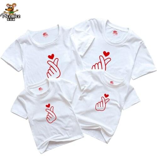 Family Clothing 2020 New Summer Family Matching Outfits Father Son Mother Daughter Cotton Men Women Child Plus Size T-Shirts