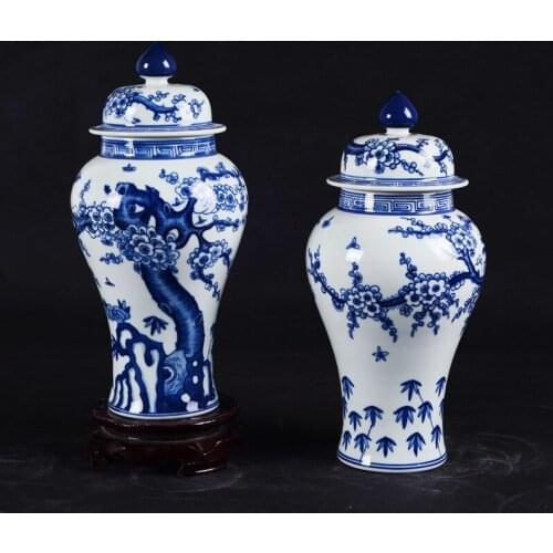 Jingdezhen Ceramics temple jar vase with lid Blue And White Hand Painted porcelain Ginger Jar