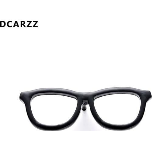 New Glasses Shape Lapel Pins Metal the Christmas Brooches for Women Gift Pin Badge Medical Fashion Jewelry Girl Accessories