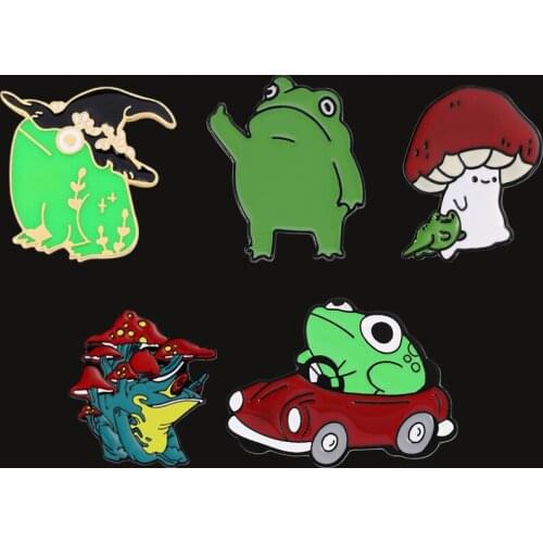 Best Selling Frog Wearing Wizard Hat Brooch Fashion Cartoon Metal Enamel Pin Clothes Shirt Kawaii Accessories Animal Jewelry
