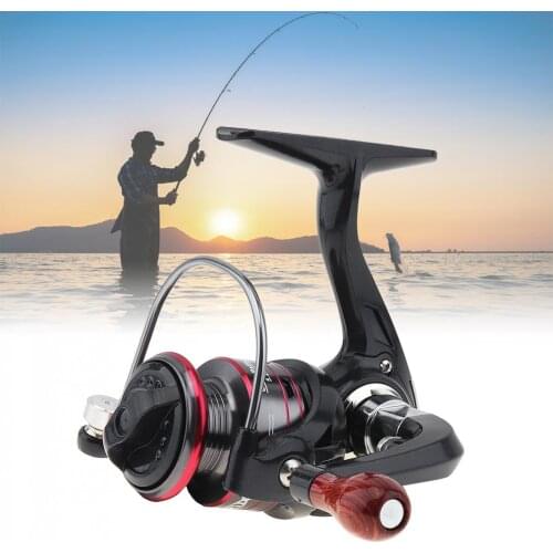 500-7000 Series Spinning Fishing Reel 5.2:1 12BB 8KG Max Drag Rock Lure Sea Carp Fishing Wheel Spinning Fishing Reels