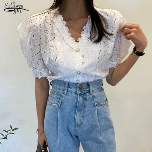 Fashion Hook Flower Hollow Sexy V-neck Short Puff Sleeve Shirt Women Lace Tops Vintage White Lace Blouse Casual Clothes 15295