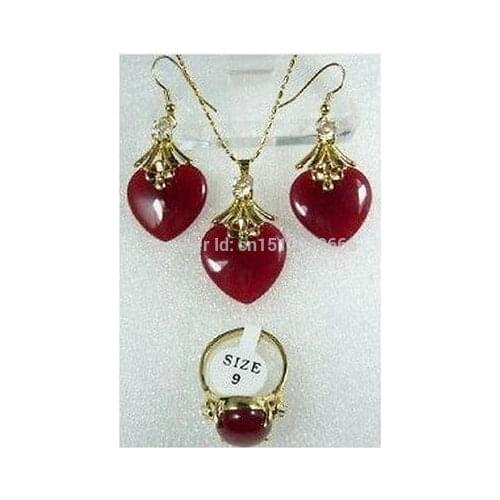 Hot sale FREE SHIP>>>>Nice Red jade Necklace Earrings Ring Set