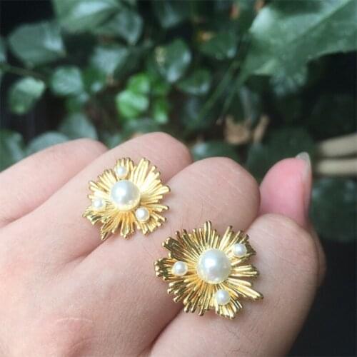 Vintage Shell Design Crystal Pearl Flower Stud Earrings For Women Elegant Bohemian boucles doreille