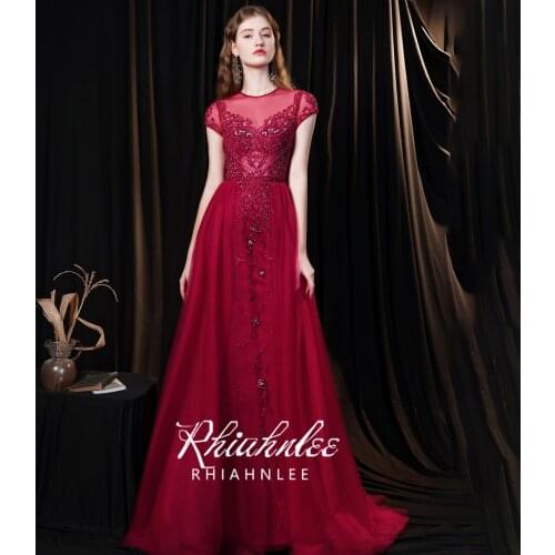 2021 New Arrival Cap Sleeve Dubai Evening Dresses O Neckline Wine Red Illusion Body Formal Gowns Rhiahnlee