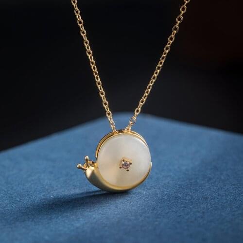 VLA 925 Sterling Silver Fashion Nephrite Snail Neck Pendants For Women Boutique Jewelry Cute Animal Pendant and necklace