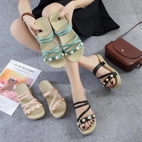 2021 New Fashion Casual Summer Pearl Flip Flop Sandals Rome Flat Beach Shoes Student Sandals Sandals Womens Shoes