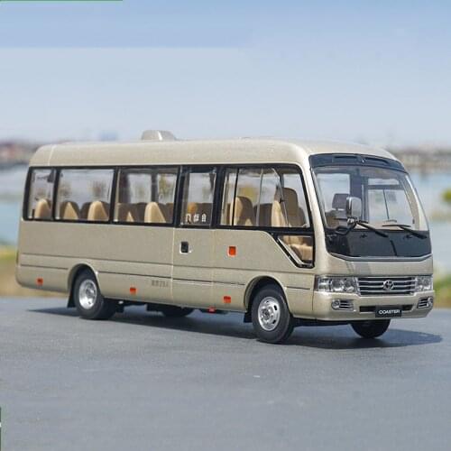 Diecast 1:24 Bread Minibus Car Model Decorations Toys Metal Collection Display Decorations Gifts Souvenirs