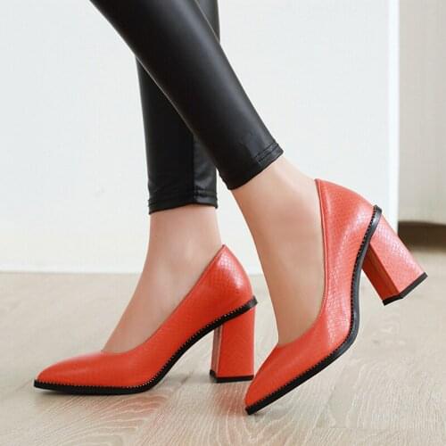 Fashion Snake Leather Sexy High Heels Shoes For Women Pointed Toe Classic Pumps Women Shoes Red White Nude Office Party Shoes