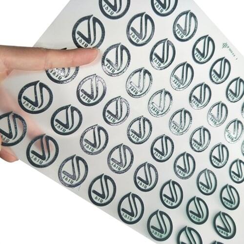Custom Clothes Thermal Transfer Silicone Labels for T-shirt Brand Name Label Custom Heat Transfer Rubber Clothing Tags Iron On