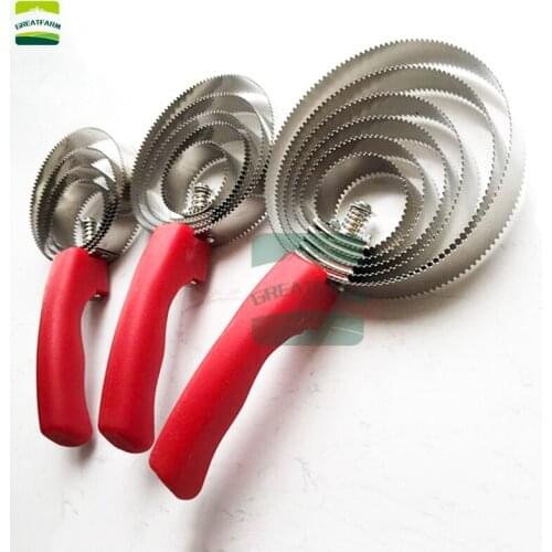 Cow scratching hair artifact cattle and sheep horse pet dog comb combing hair mites itch yak hair brush veterinary cleaning brus