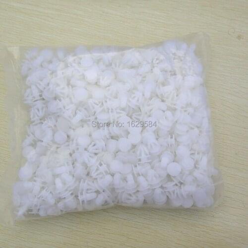 100pcs For Honda Civic Accord CRV Fit Renault Peugeot 307 206 407 308 406 Citroen C4 C5 C3 Door buckle clip Car accessories