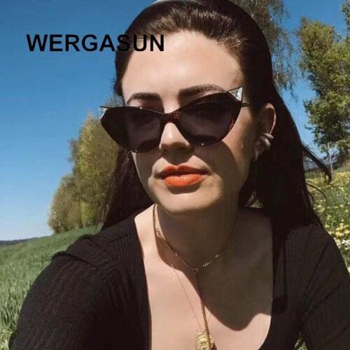 WERGASUN New Fashion Oversized Cat Eye Sunglasses Women Brand Design Luxury Crystal Diamond Letter Frame Sun Glasses Female