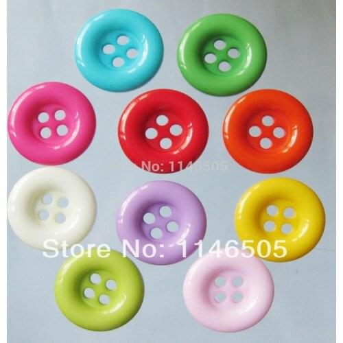 50Ppcs/lot18mm mix Fashion Polyester Resin Button 4-holes Round Buttons Mixed Color Garment sewing Accessory scrapbooking