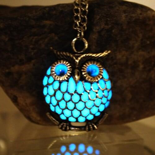 2017 NEW ARRIVED owl Necklace luminous Hollow owl Necklace GLOW in the DARK night gift girl necklace For Lovers For Women Man