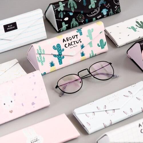 Top-grade PU Cat Rabbit Flamingo Cases for Eyeglasses Fashion Folding Sunglasses Box Bag Portable Triangle Eyewear Protector