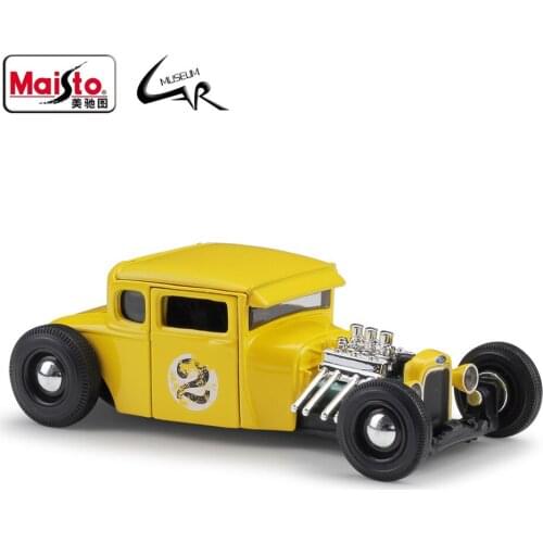 Maisto 1:24 Model Car Simulation Alloy Racing Metal Toy Car Gift Collection 1929 Ford Model A Modified Classic Car