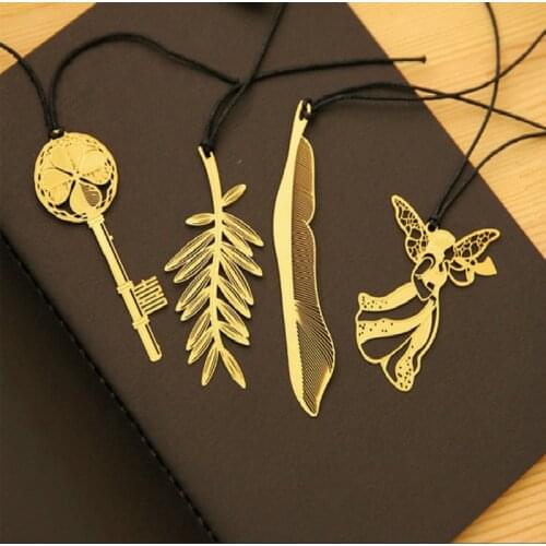 Stylish Gold Plated Hollow Animal Feather Bookmark Angel Marks Leaf Key Bookmarks Book Mark Office Supplies