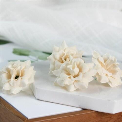 50pcs 4.5cm Velvet Artificial Rose Flower Heads weeding decoration gift box wrapping diy bridal wreath flower wall fake flowers