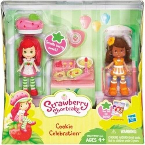 Hasbro Strawberry Shortcake Kitchen Food Play House Scene Hasbro Strawberry Doll Anime Figures Doll Collect Toy Girl Baby Toys