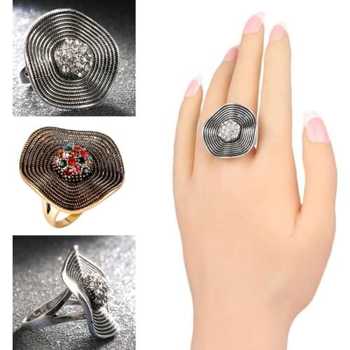 Boho Vintage Ring Women Lotus Leaf Crystal Finger Rings New Fashion Ring Rhinestone Hand Jewelry Hand Accessories Gift Lovers