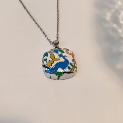 Simple Temperament Plating Colorful Enamel Painting Flower and Bird Pendant Necklace Cartoon Fashion Charm Jewelry Female Male