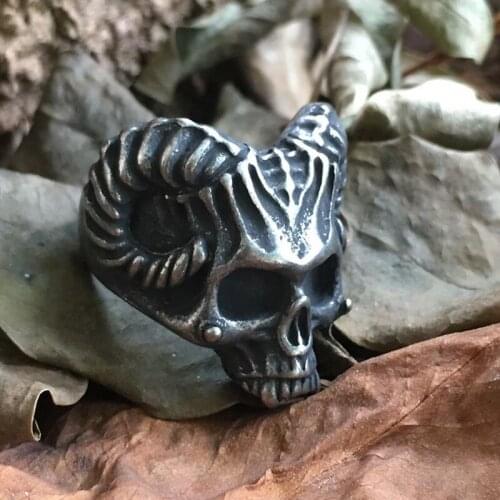 316L Stainless Steel Horned Ring Evil Skull Ring Punk Biker Jewelry Unique Silver Color
