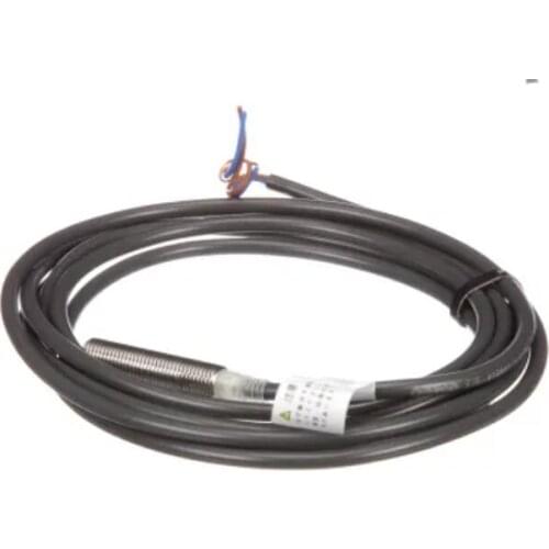 Proximity switch E2E-X1R5Y1 2M M8, 1.5 mm, 240 VAC, 1.7 mA, 25 Hz, E2E Series