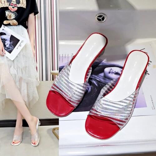 2021 Womens Slippers Summer New Fashion Crystal Heel Sandals Womens Middle Heel Transparent Belt Sexy Slippers Female Shoes