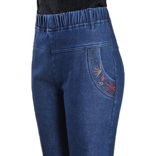 2020 High quality Women Denim pants large size casual trousers embroidery Add wool High waist trousers winte Womens pants 1494